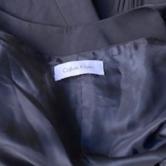 Calvin Klein "Little Black Dress" - Picture 6 of 9